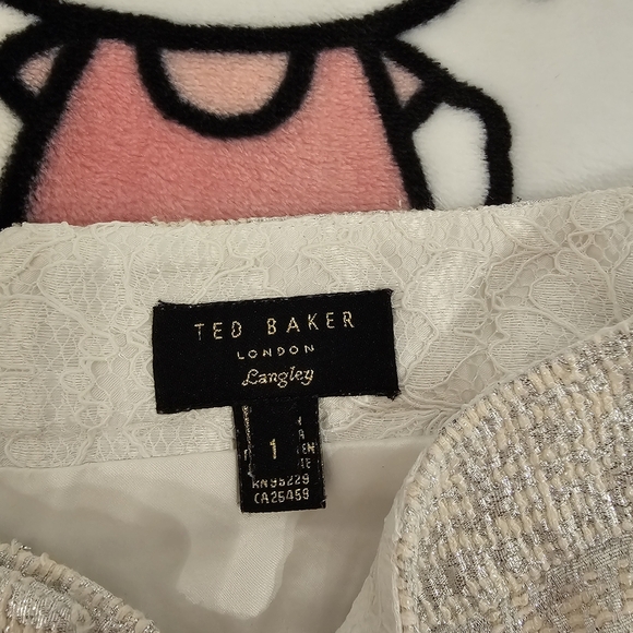 Ted baker size 1 shorts - Picture 4 of 6